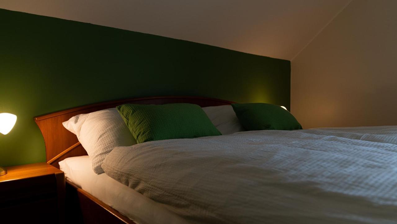Sittersdorf B&B Goesselsdorfer Seeblick المظهر الخارجي الصورة